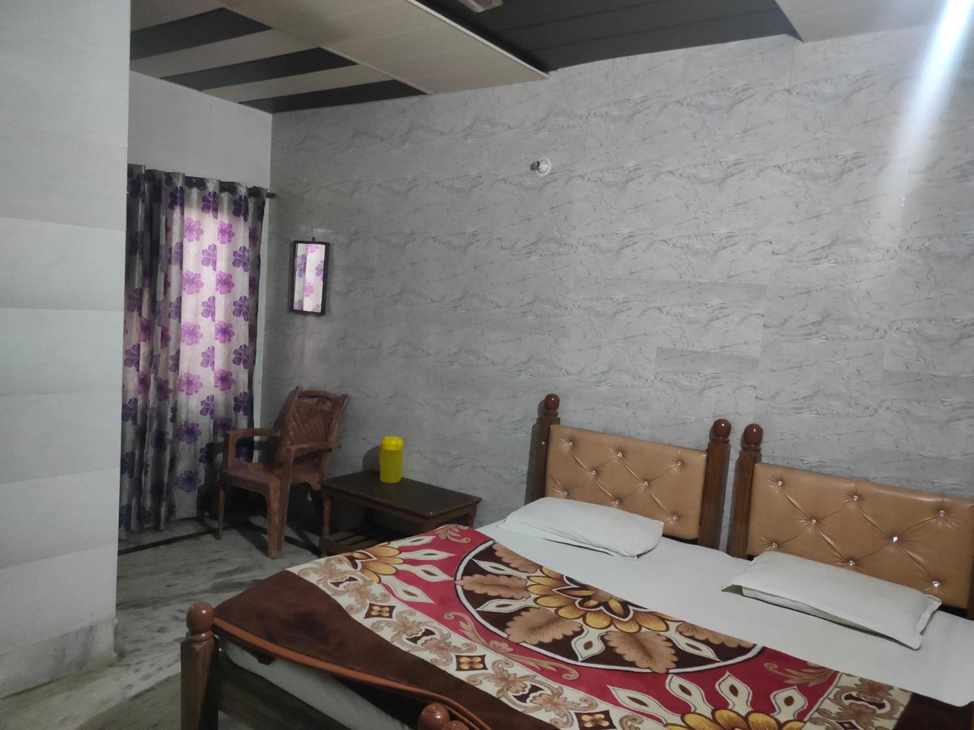 Sgh Guest House Mathura Exterior photo