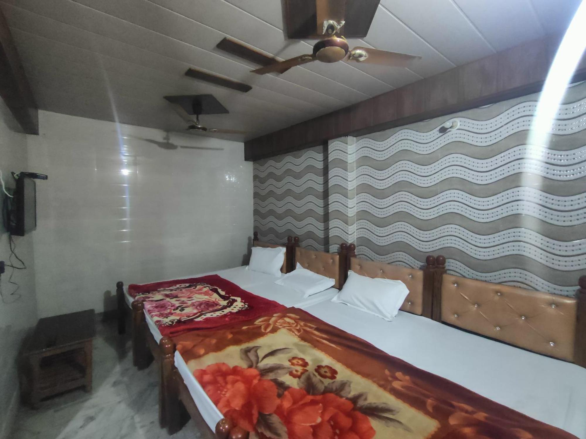 Sgh Guest House Mathura Exterior photo